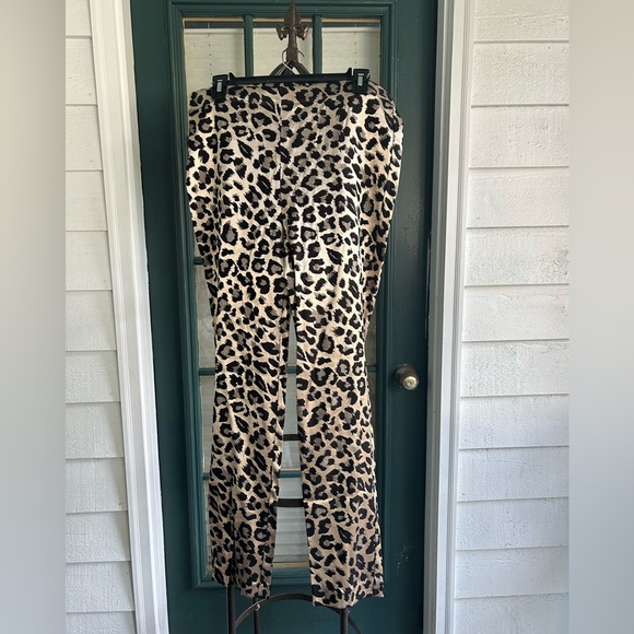 Karen Kane NWT Leopard Print Shiny Piper Pants XL - Picture 3 of 6